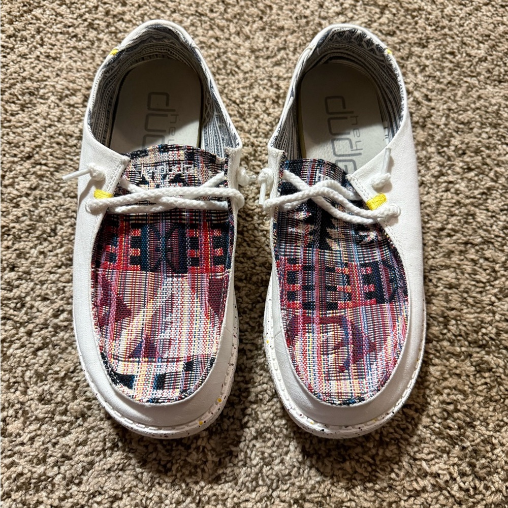 Like new hey dudes women’s